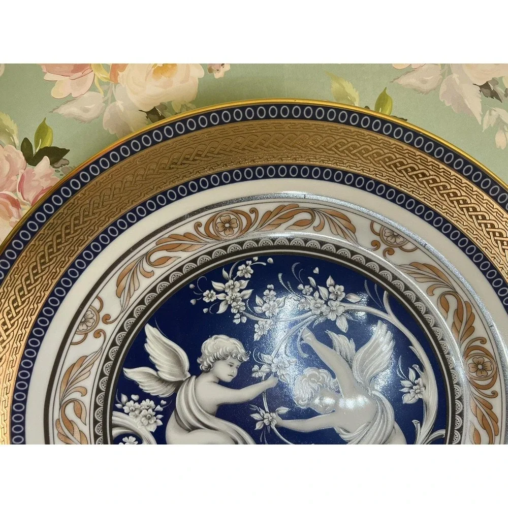 Fine Italian Design China plate, angels gold and blue design, so elegant plate! - Picture 11 of 13